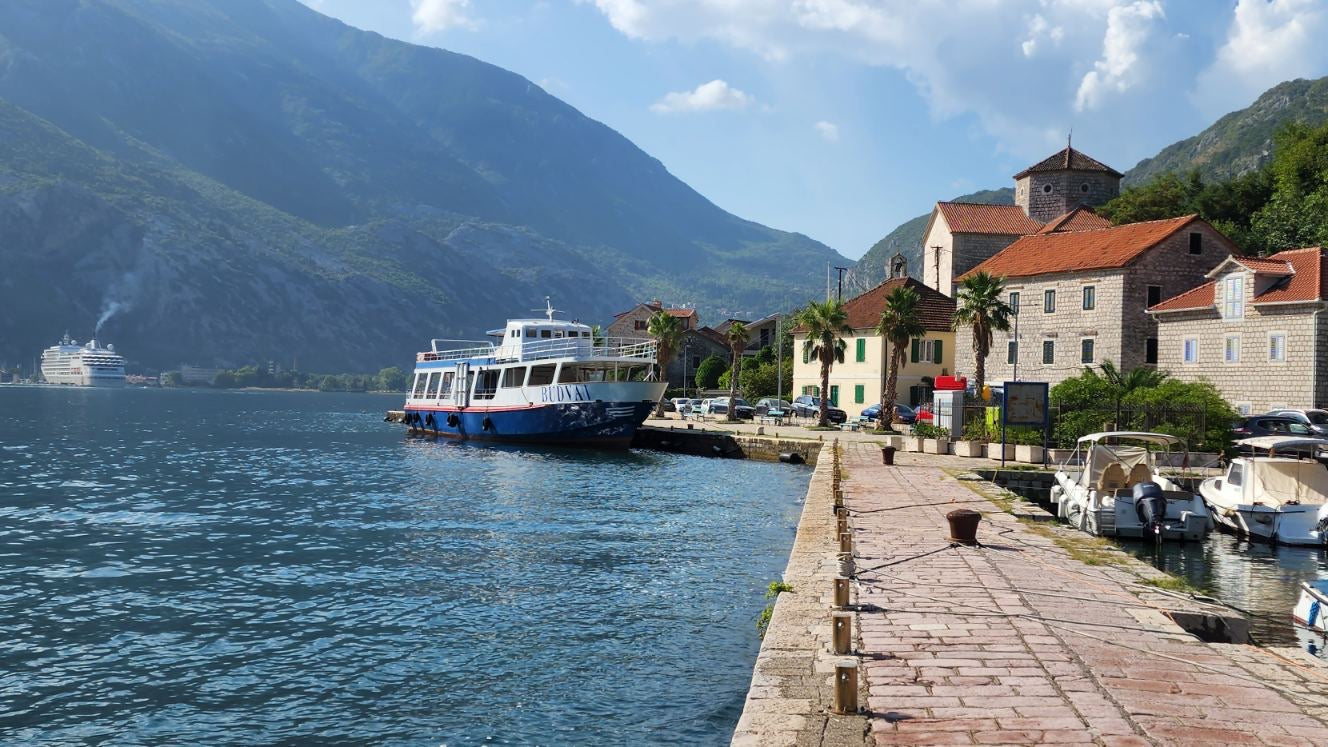 Scenic Boka Bay Cruise